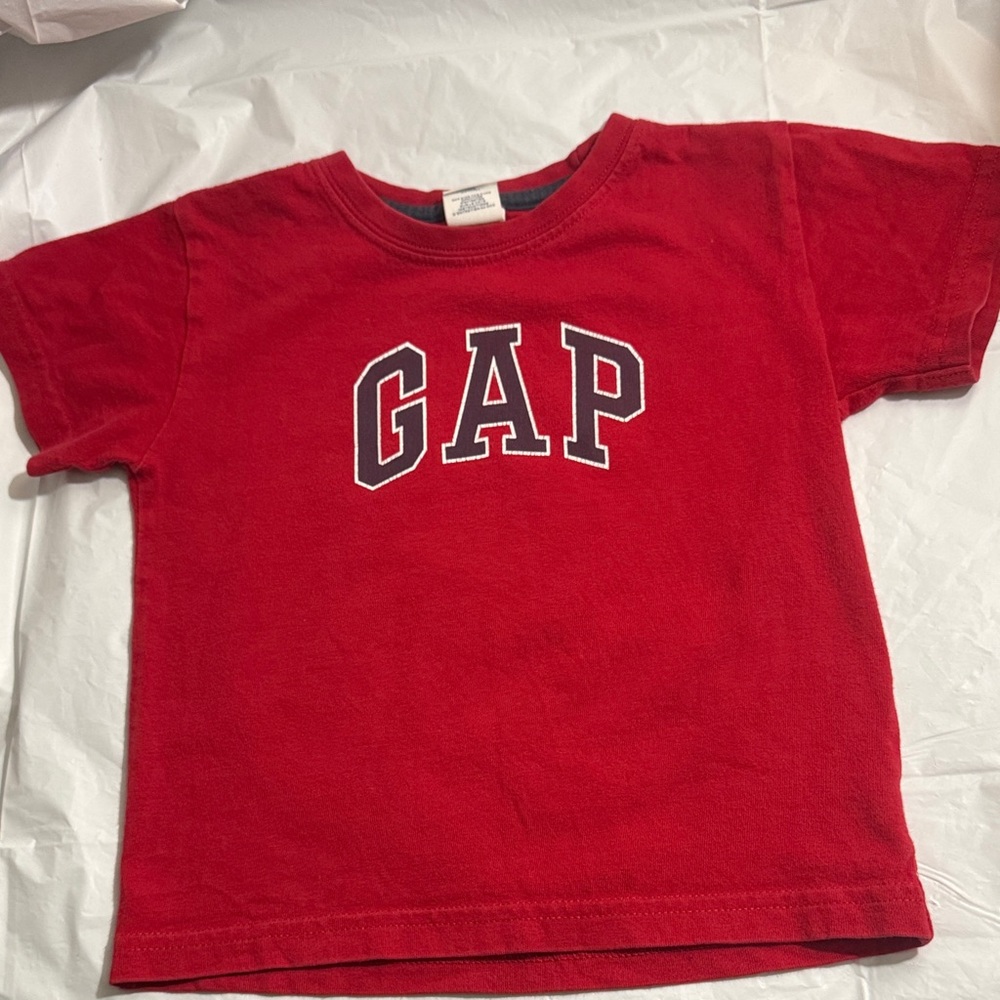 VINTAGE 2000s GAP Kids Bold Red Tee